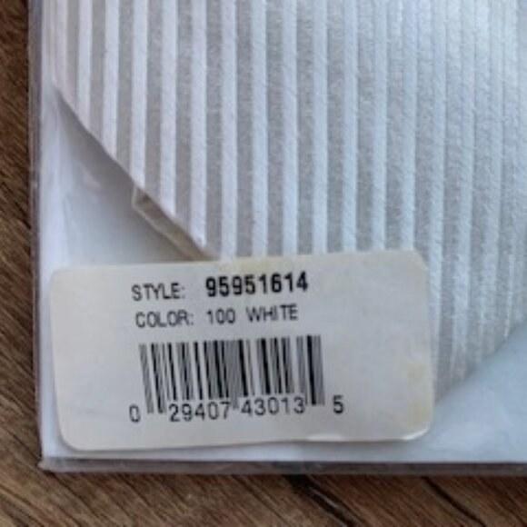 White/Silver thin stripe tie NWT - Picture 3 of 4